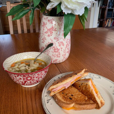 Main Dock Café - Fresh Foods